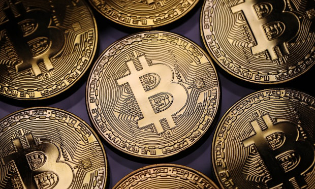 Bitcoin，bitcoin vs dolar